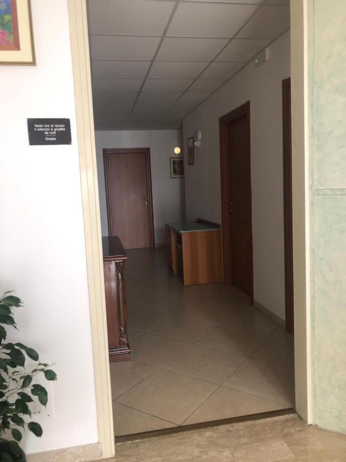 Hotel Taj Bettolle Kültér fotó