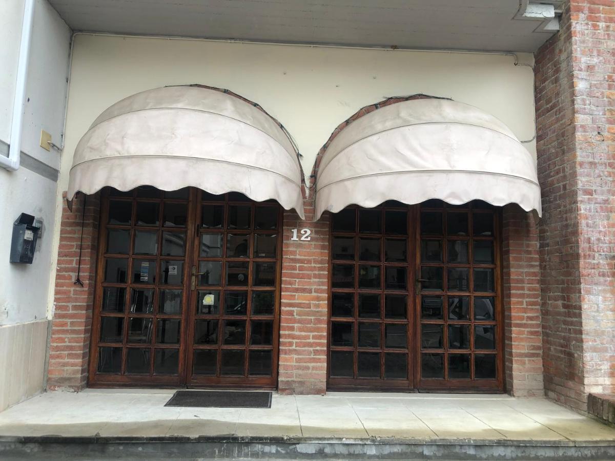 Hotel Taj Bettolle Kültér fotó
