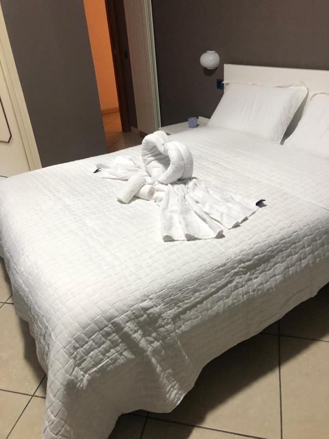 Hotel Taj Bettolle Kültér fotó